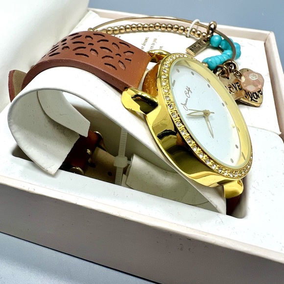 Jessica Calfree watch & Bracelet Set main image 4